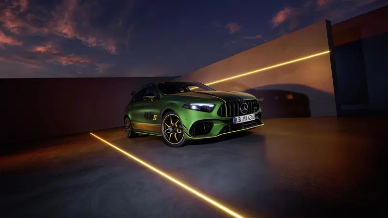 Mercedes AMG A45S