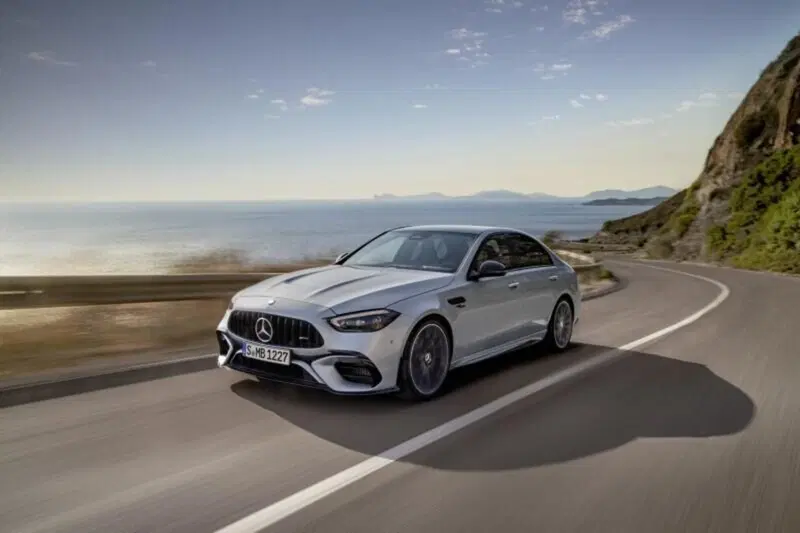 Mercedes Benz C63 AMG