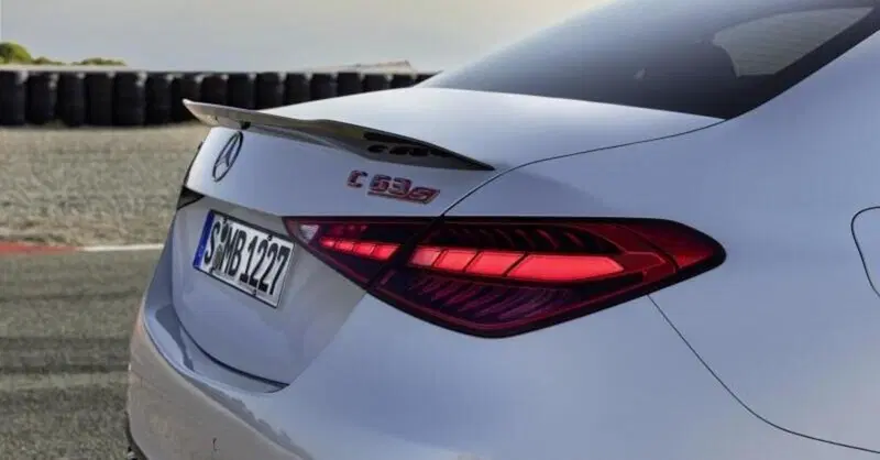 Mercedes-AMG C 63, &egrave; finita: il quattro cilindri ibrido va in pensione, arriva la C 53 con sei cilindri