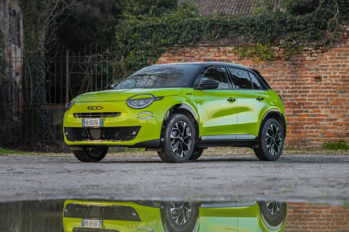 Fiat 600 Sport Milano Cortina 2026: quando il crossover si veste da Olimpiade (10)