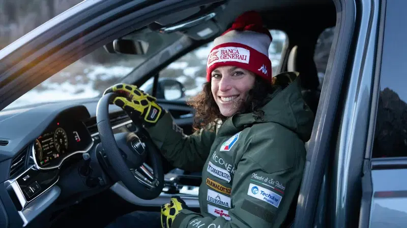 Brignone oro al Super G, Goggia, Vonn e McDavid: le auto (da sogno) dei campioni di Milano-Cortina 2026