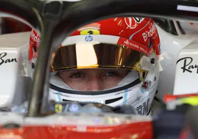F1 2026, Leclerc non nasconde la realtà: Red Bull e Mercedes davanti a Ferrari, ma il divario non è troppo ampio