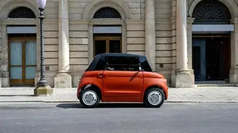 Fiat Topolino Corallo: pi&ugrave; colore, pi&ugrave; tecnologia e nuova gamma per la micromobilit&agrave; urbana elettrica