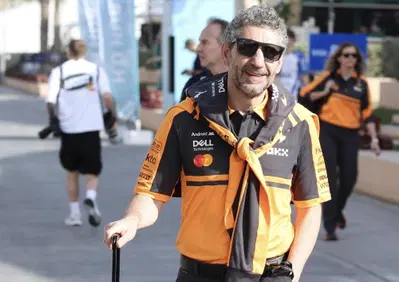 F1 2026. McLaren, Stella si sbilancia in Bahrain: Ferrari e Mercedes sono ai vertici in termini di prestazioni, ma vedremo poi l'affidabilità