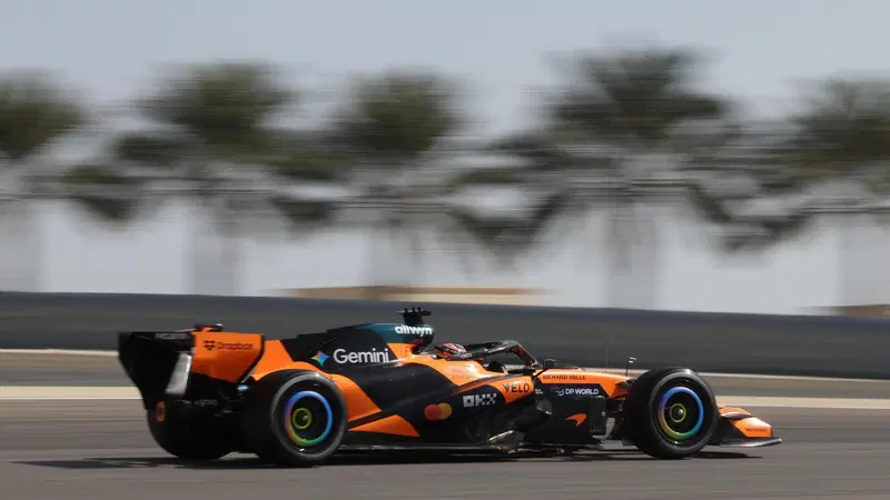 F1 2026, Piastri lancia l&rsquo;allarme: &ldquo;22 auto con questi nuovi motori? Una ricetta per il disastro al via&rdquo;