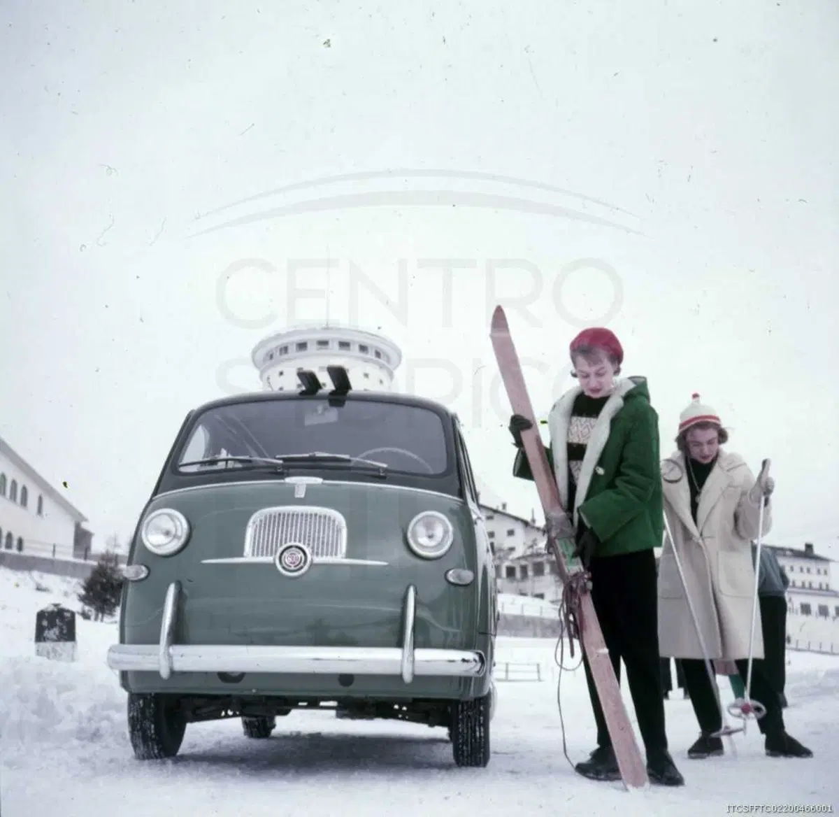Fiat 600 Multipla: la prima auto ufficiale dei Giochi Olimpici Invernali (4)