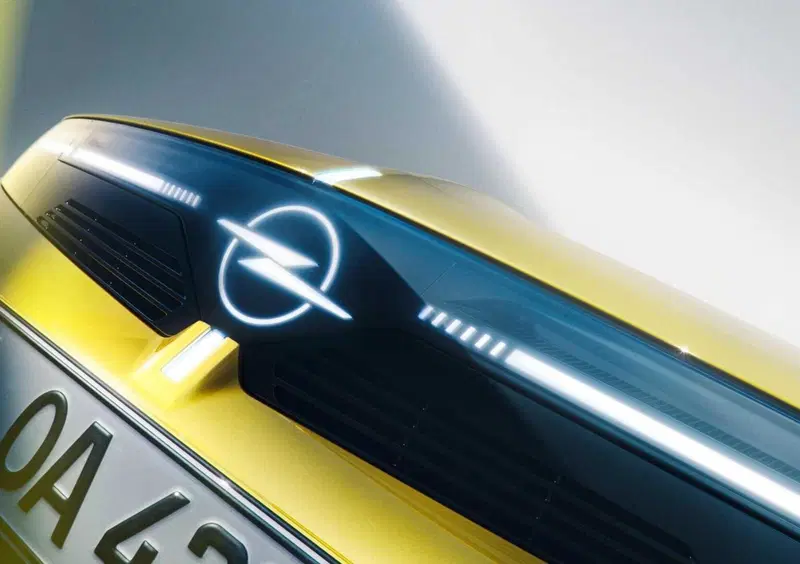 Opel Astra Station Wagon (2022-->>) (4)