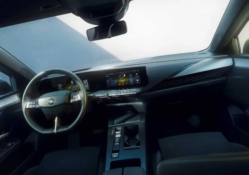 Opel Astra Station Wagon (2022-->>) (3)