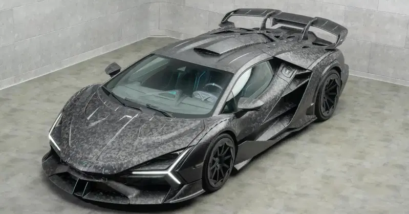 Mansory Carbonado X: quando la Lamborghini Revuelto da 1.001 CV non era abbastanza estrema