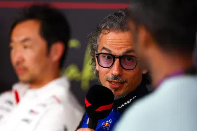 F1. Red Bull, Mekies avverte: &ldquo;Verstappen sar&agrave; il migliore nel 2026, ma oggi Mercedes, Ferrari e McLaren sono davanti&rdquo;