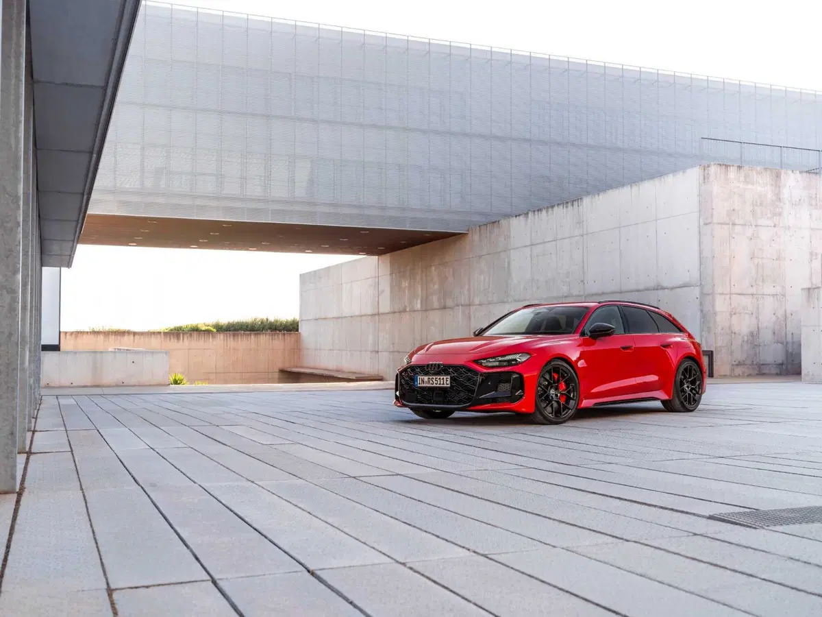 Audi RS5: prestazioni al limite con il V6, ma la sfida con BMW non è sui cavalli...ma sul peso (7)