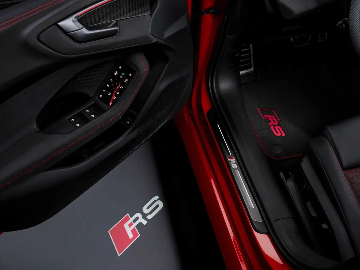 Audi RS5: prestazioni al limite con il V6, ma la sfida con BMW non è sui cavalli...ma sul peso (6)
