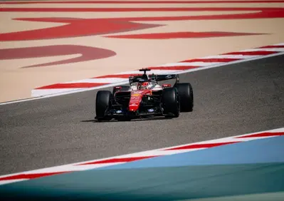 F1 2026. Test prestagionali in Bahrain: Leclerc primo assoluto a Sakhir, problemi per Antonelli