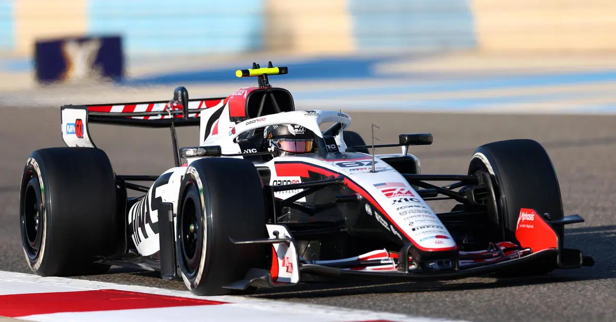 "&Egrave; una linea sottilissima, se spingi troppo tutto pu&ograve; disintegrarsi": Komatsu avverte sulla F1 2026
