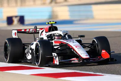 "&Egrave; una linea sottilissima, se spingi troppo tutto pu&ograve; disintegrarsi": Komatsu avverte sulla F1 2026