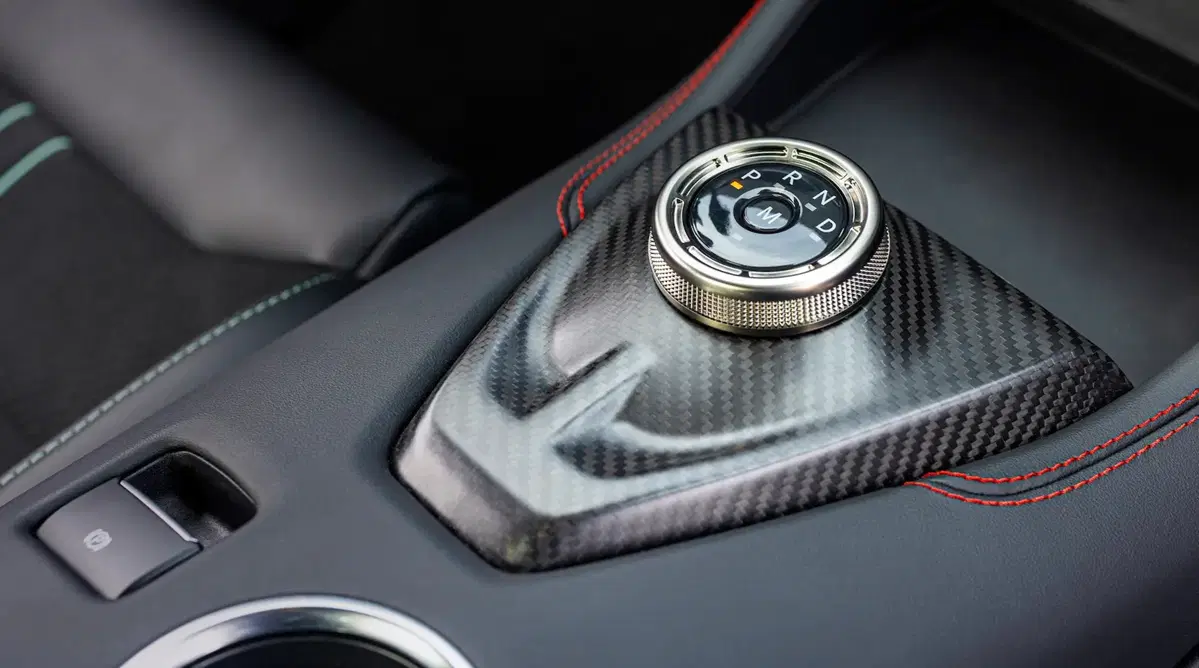 Ford Mustang Dark Horse SC 2026: nasce la “supercharged” pensata per la pista e pronta a sfidare Porsche (7)