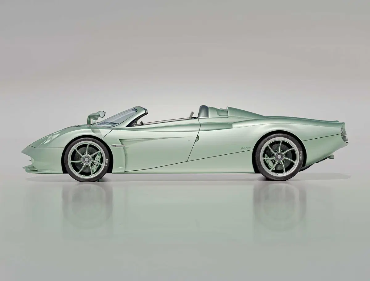 Pagani Huayra Codalunga Speedster: un omaggio alle auto da corsa Ann 50' e 60' (7)