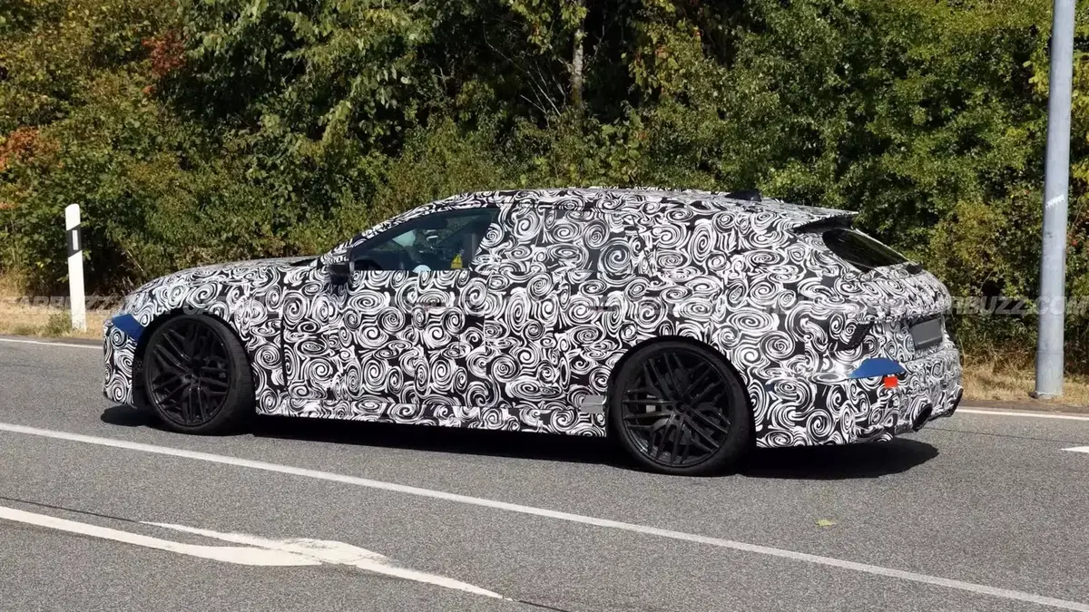 Audi RS6 Avant: le foto spia della super-wagon dei Quattro Anelli in arrivo nel 2026 (5)
