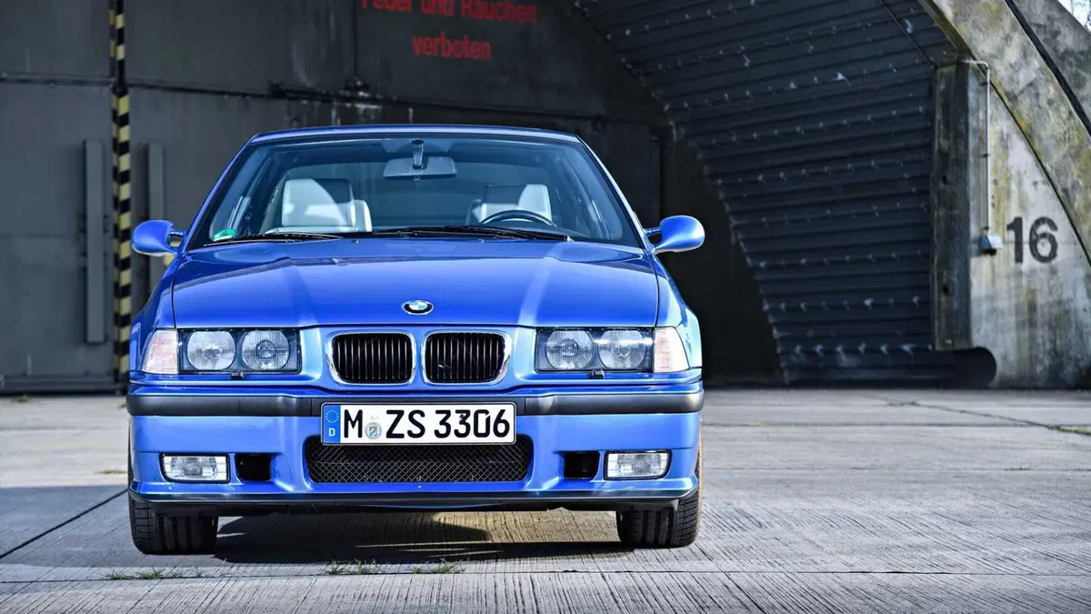 BMW Serie 3 M3 cat 4 porte Europa (4)