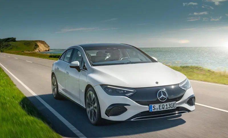 Mercedes-Benz EQE