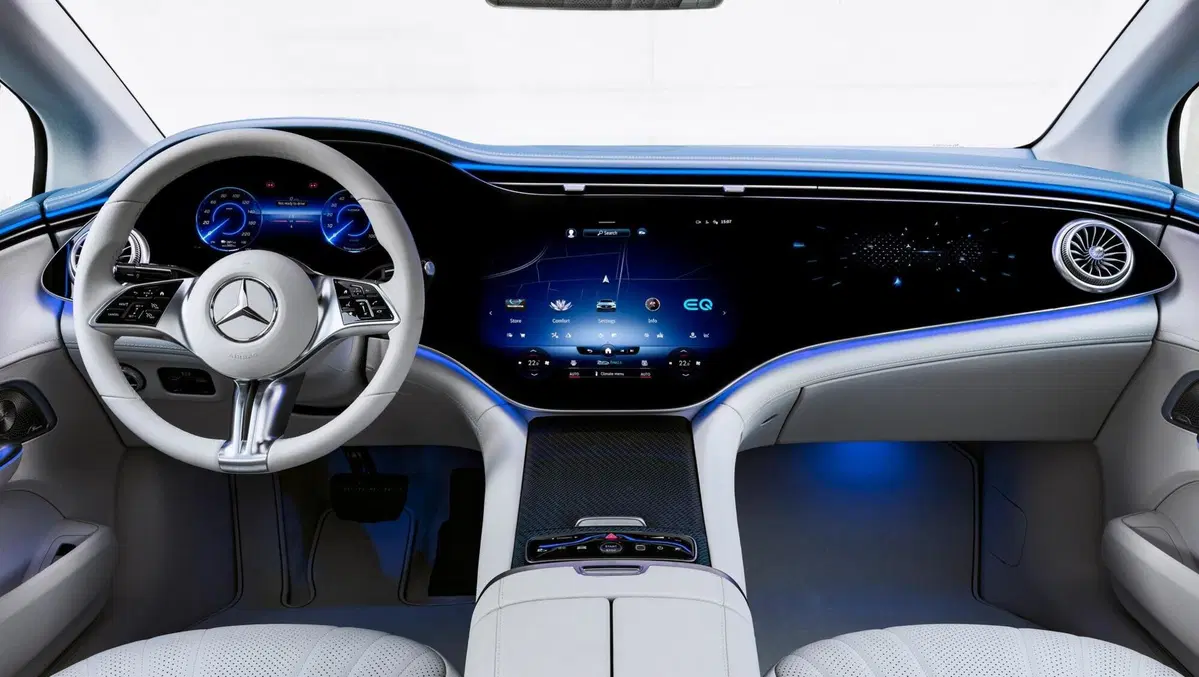 Mercedes-Benz EQE (2022-->>) (15)