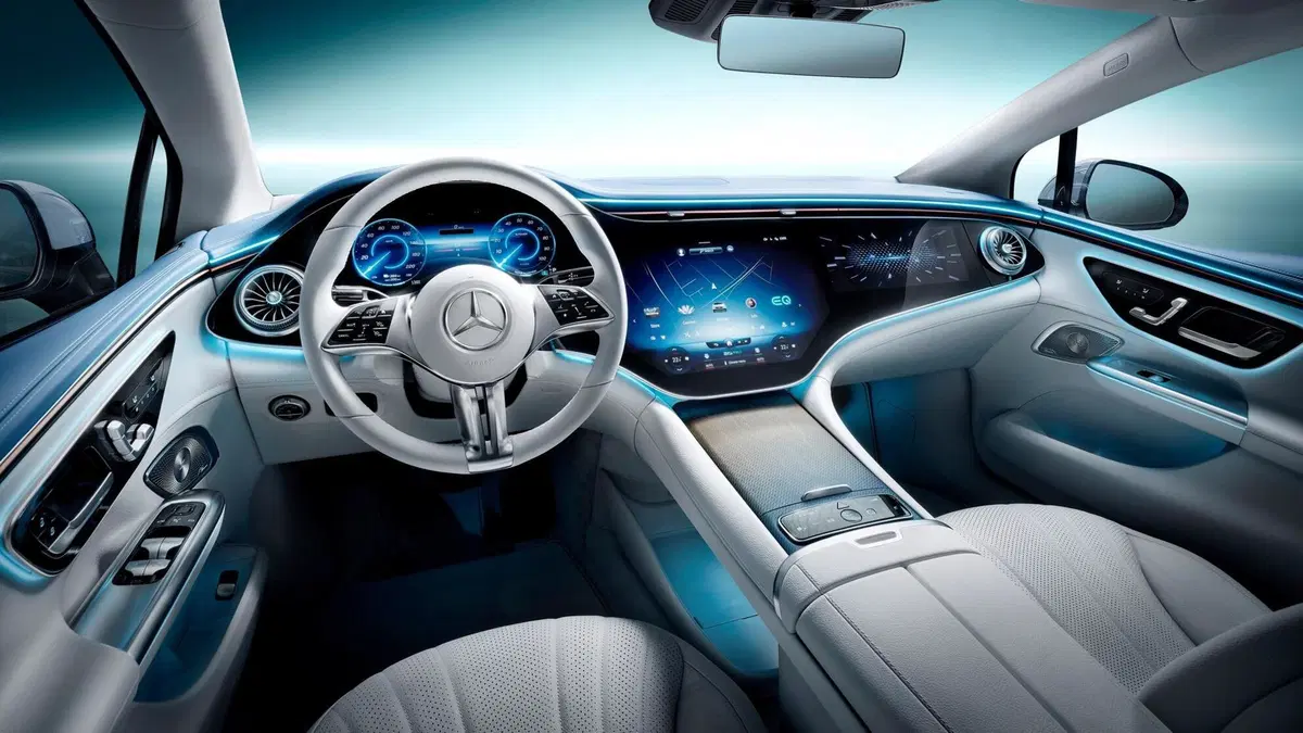 Mercedes-Benz EQE (2022-->>) (16)