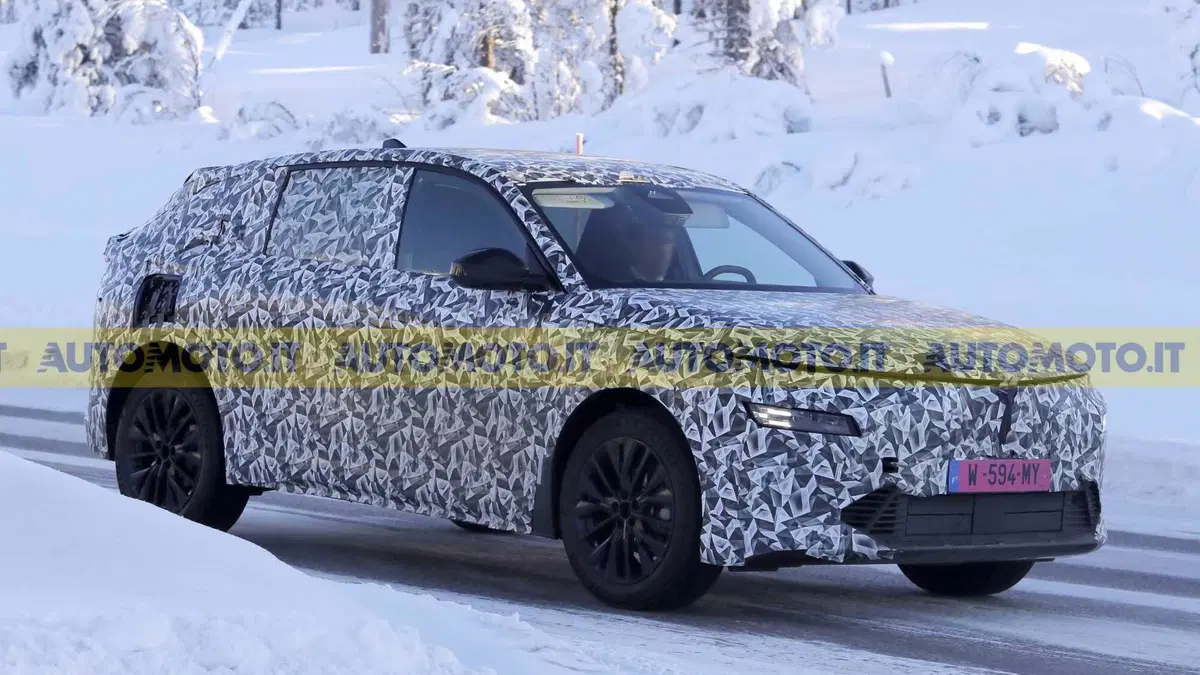 Lancia Gamma, il prototipo sulla nave: TUTTE LE FOTO in esclusiva (14)