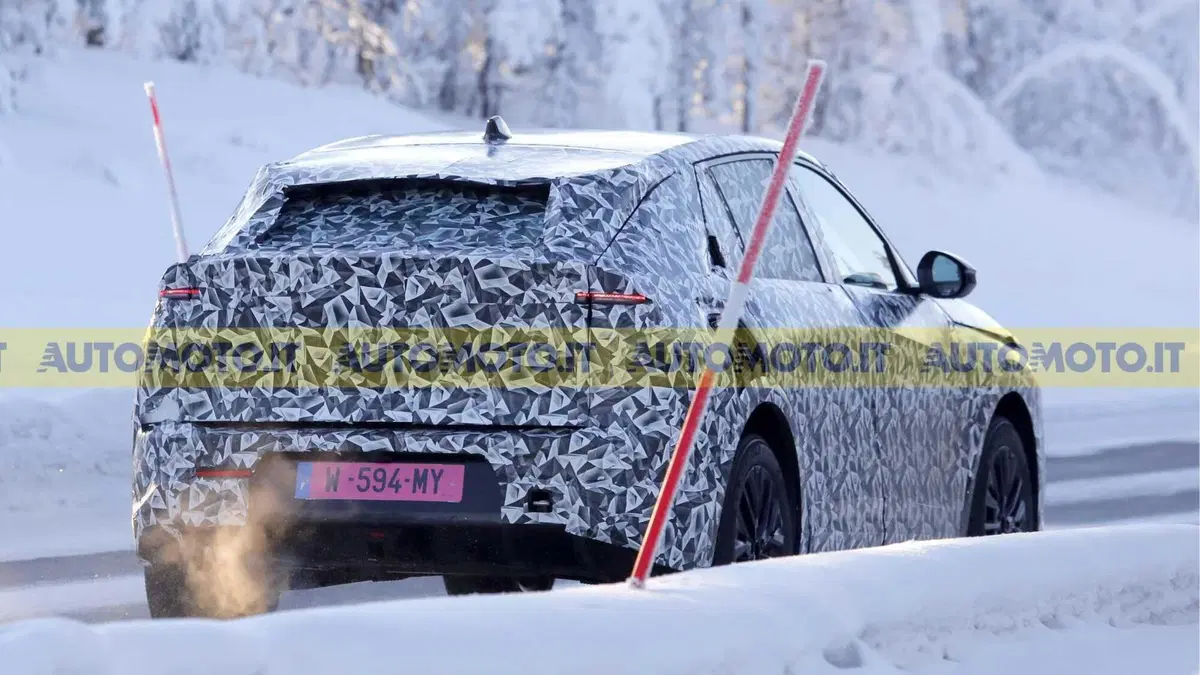 Lancia Gamma, il prototipo sulla nave: TUTTE LE FOTO in esclusiva (19)