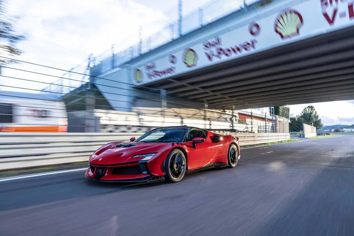 Ferrari SF90 XX Stradale: 1030 CV e l'ho guidata a Fiorano (20)