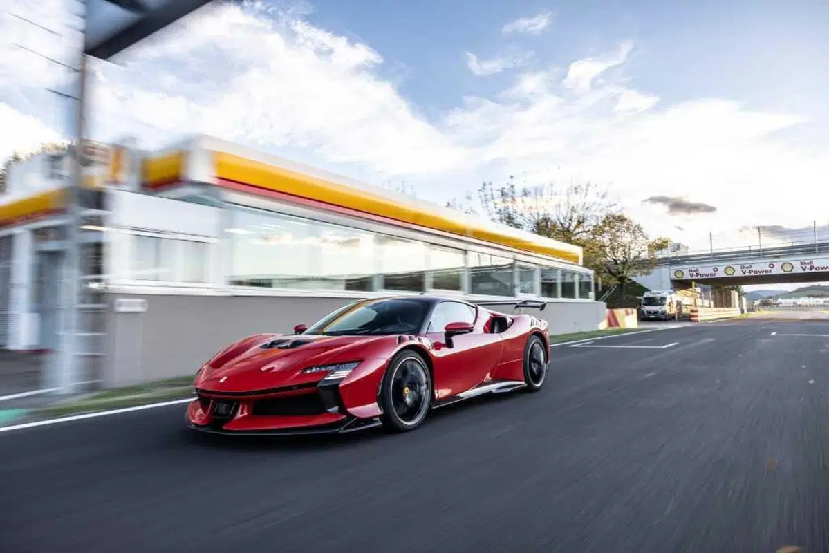 Ferrari SF90 XX Stradale: 1030 CV e l'ho guidata a Fiorano (21)