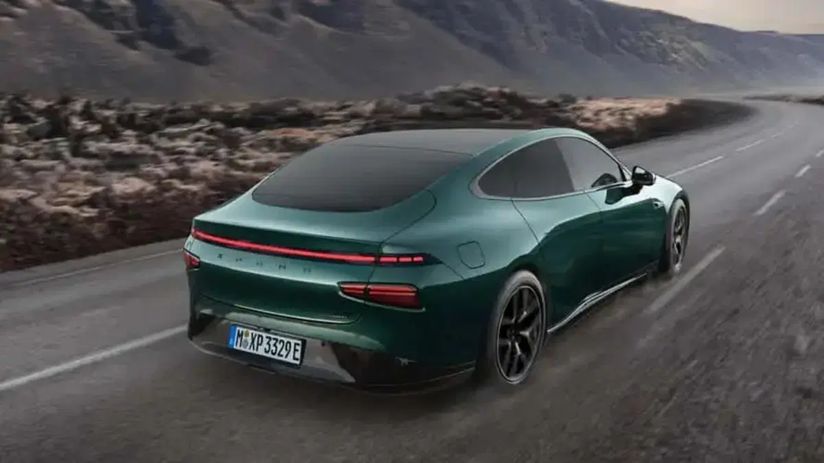 XPeng P7+: la berlina elettrica cinese che sfida Tesla e le premium europee (7)
