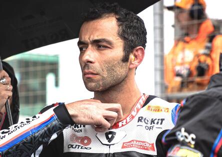 ESCLUSIVO - Danilo Petrucci a 360°: Una volta Márquez mi è caduto davanti, ho detto 'olè!', poi.... Stipendio minimo di 500mila euro: Mi sarebbe piaciuto [VIDEO]