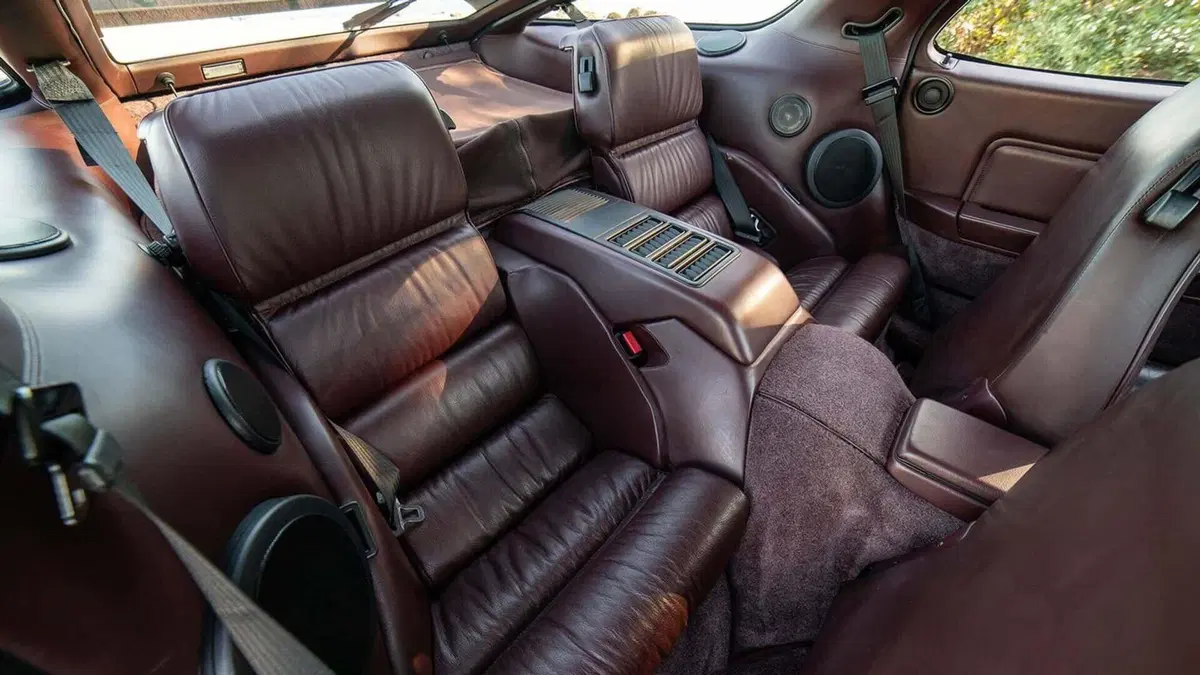 Rarissima RUF Porsche 928R: l’unico esemplare al mondo appartenuto al presidente di Samsung va all’asta (14)