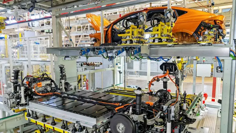 Skoda diventa il cuore della produzione batterie del gruppo Volkswagen: oltre 1.100 al giorno per l&rsquo;elettrico