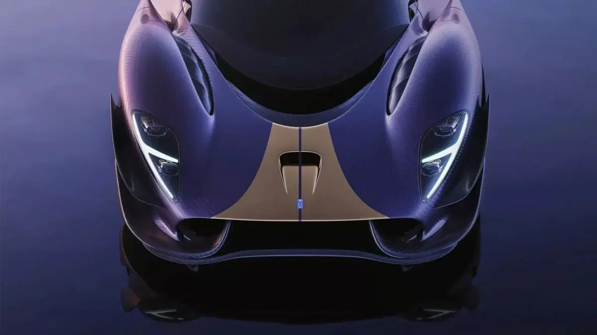 De Tomaso P900: il ritorno del V12 old-school che sfida l’elettrificazione con 900 CV e pura passione meccanica (5)