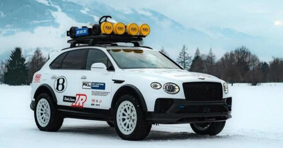 Bentley prepara una Bentayga diversa da tutte le altre: ecco la X Concept 2026