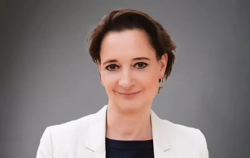 &ldquo;Auto sempre pi&ugrave; care&rdquo;: l&rsquo;accusa a Bruxelles riapre il dibattito, ma &egrave; davvero solo colpa dell&rsquo;Ue?