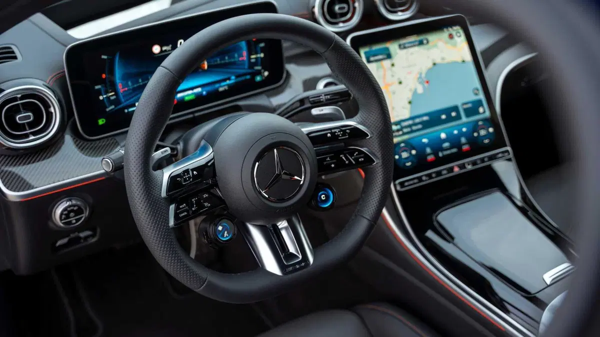 Mercedes-Benz Classe C Station Wagon AMG 63 S e performance Premium AMG F1 Edition auto (10)