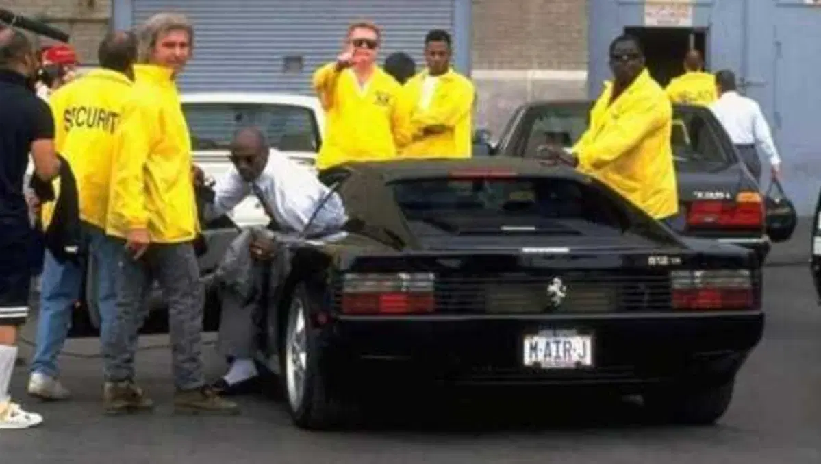 La Ferrari 512 TR di Michael Jordan ritrovata dopo 15 anni: la storia incredibile della supercar nera che nessuno osava volere