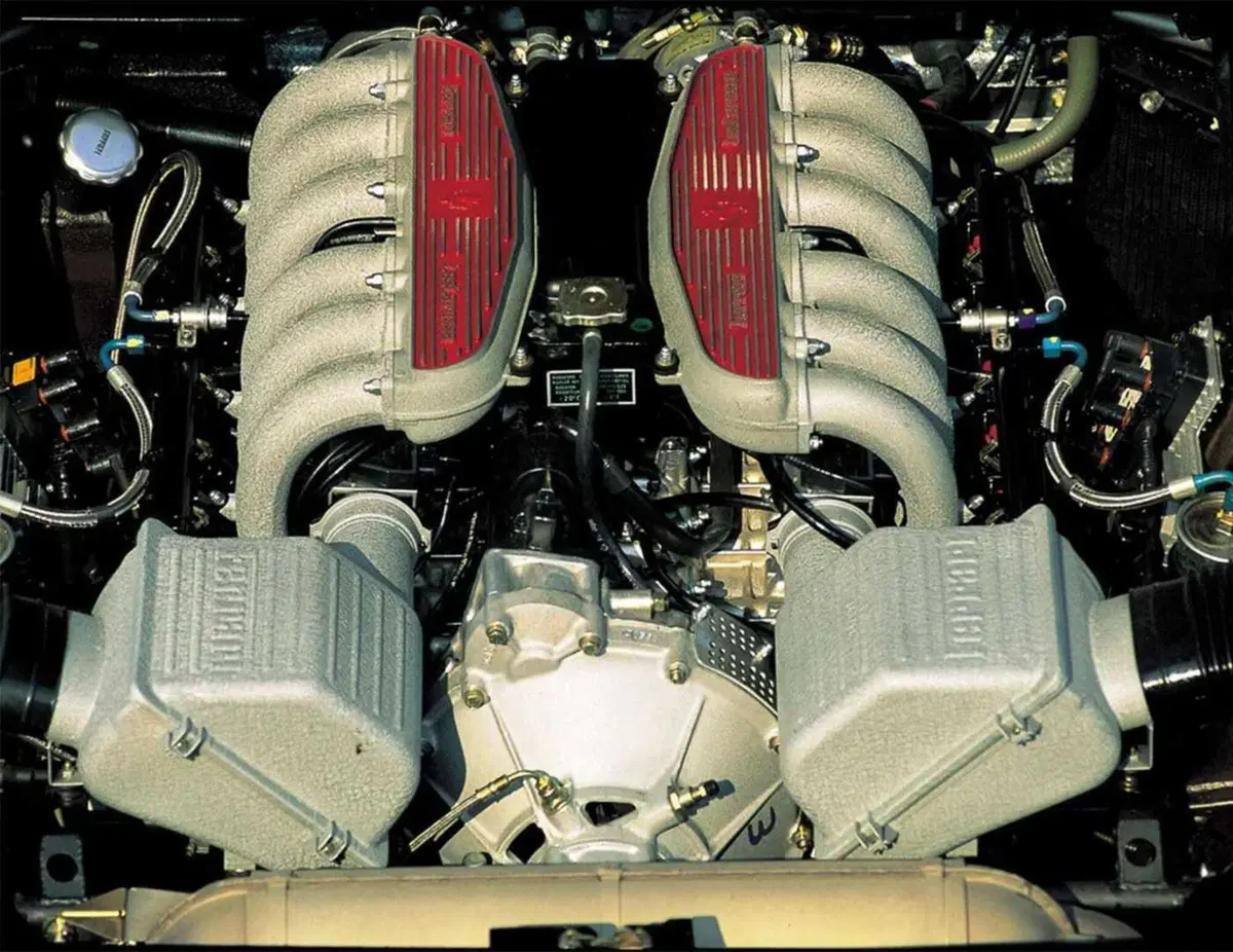 La Ferrari 512 TR di Michael Jordan ritrovata dopo 15 anni: la storia incredibile della supercar nera che nessuno osava volere (5)