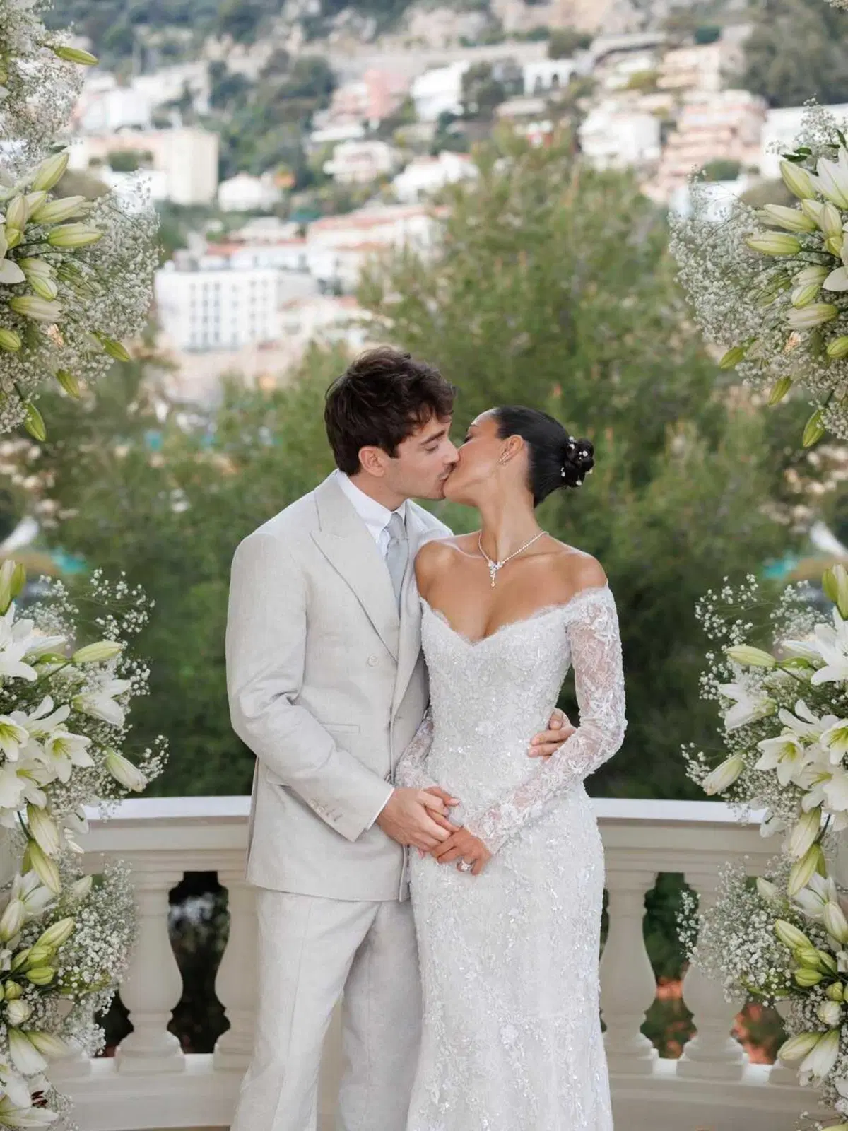 Alexandra Saint Mleux, la moglie di Charles Leclerc (4)
