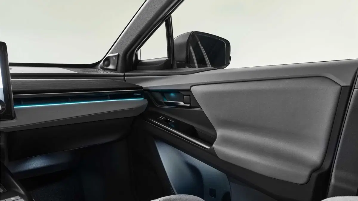 Toyota Toyota C-HR+ 57,7 kWh fwd (10)