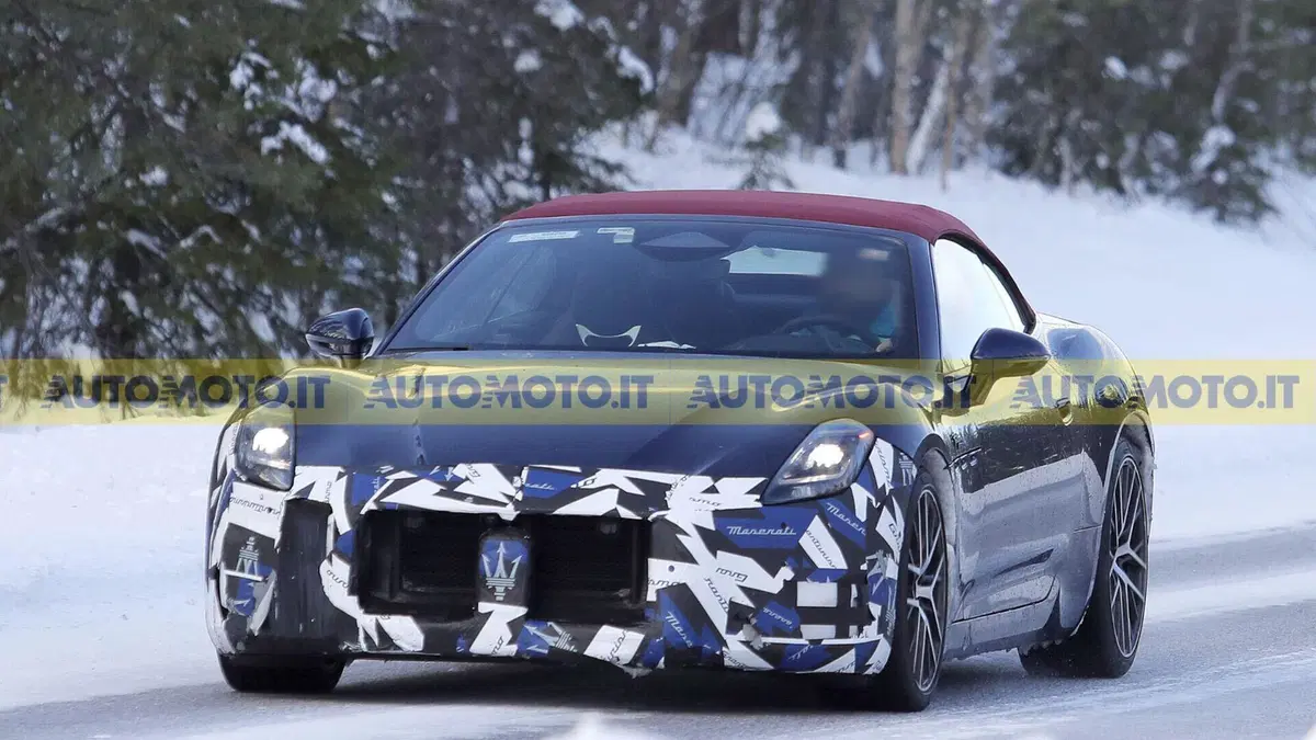 Maserati GranTurismo e GranCabrio, prototipi avvistati: le foto spia esclusive, ecco tutto quello che sappiamo