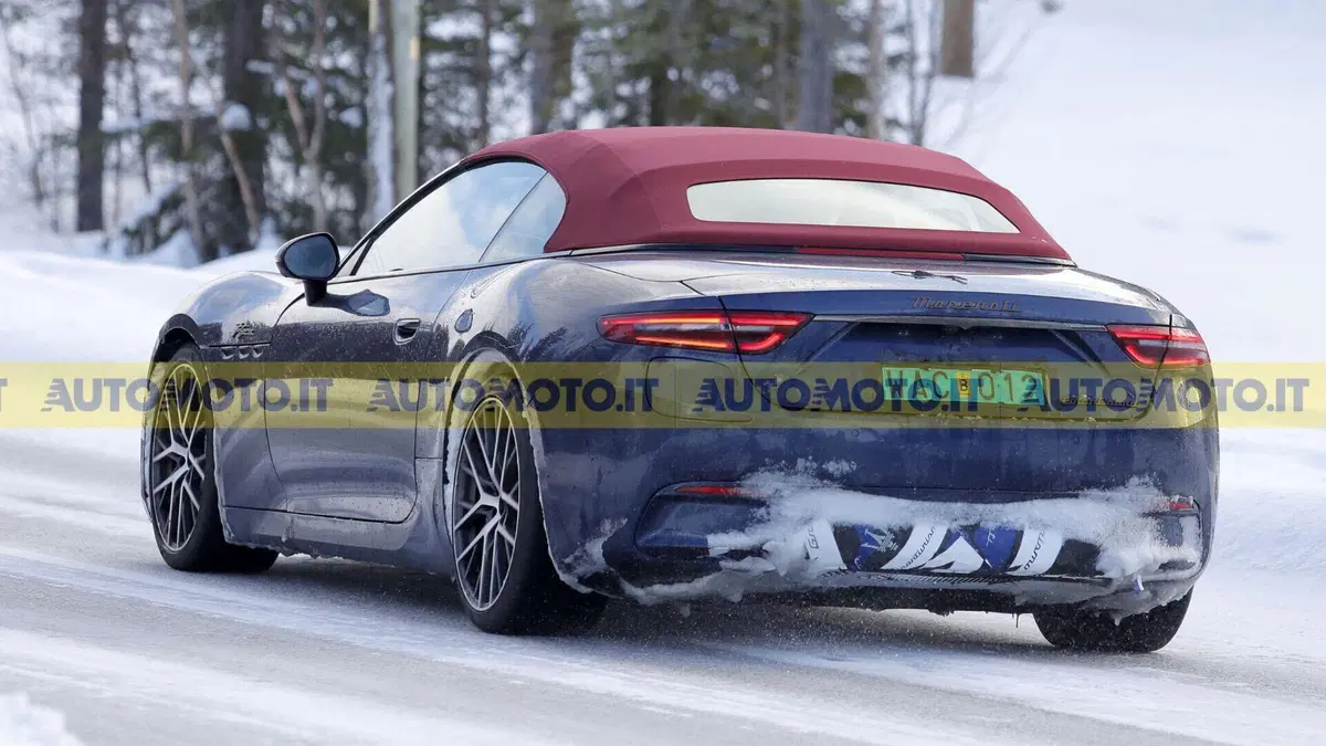 Maserati GranTurismo e GranCabrio, prototipi avvistati: le foto spia esclusive, ecco tutto quello che sappiamo (9)