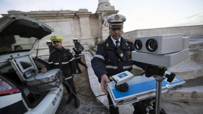 Stop a 67 autovelox, a Napoli la prefettura sospende tutto. E in Italia ne restano accesi meno di 1.000