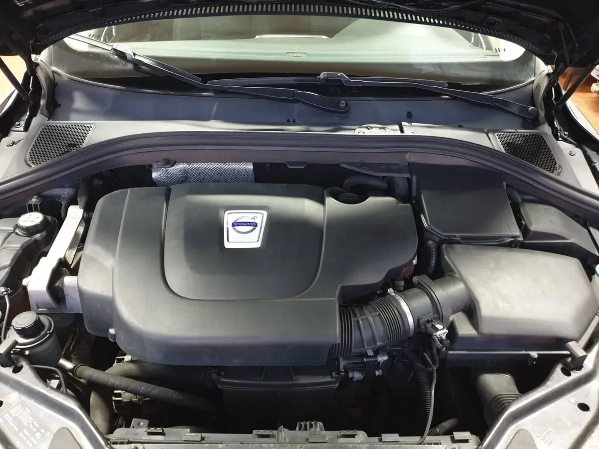 Volvo XC60 usata a Torino (18)