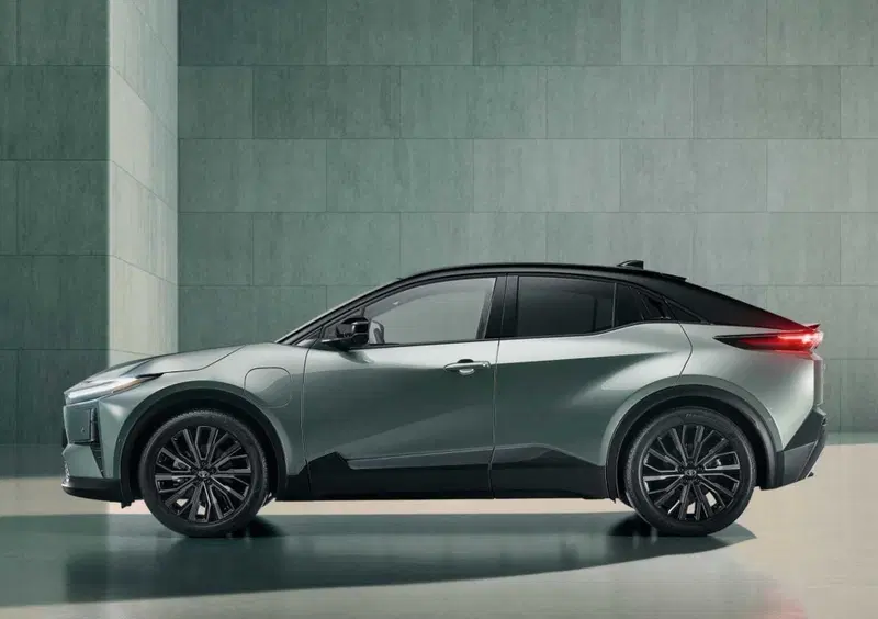 Toyota Toyota C-HR+ (2025-->>) (7)