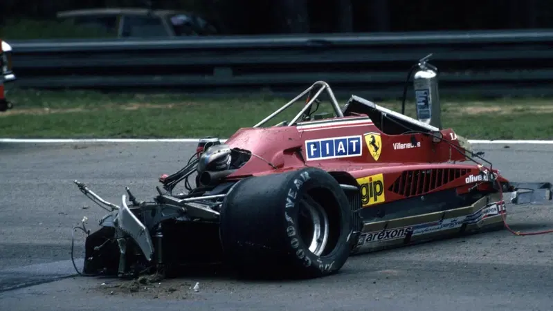 Il poco che resta della Rossa #27 dopo lo schianto di Zolder