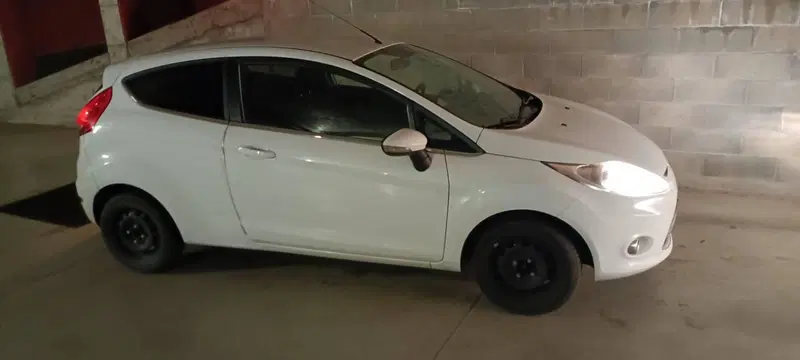 Ford Fiesta usata a Milano (11)