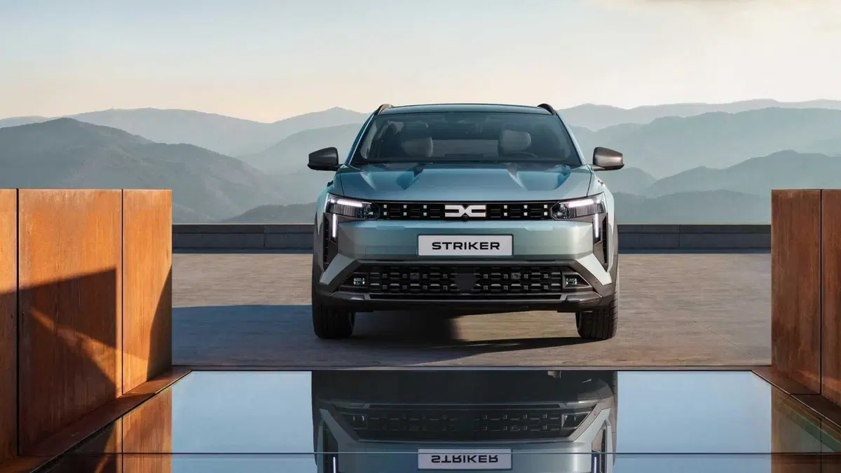 Dacia, tante novità in arrivo: ecco la crossover Striker e una nuova elettrica da meno di 18.000 euro (3)